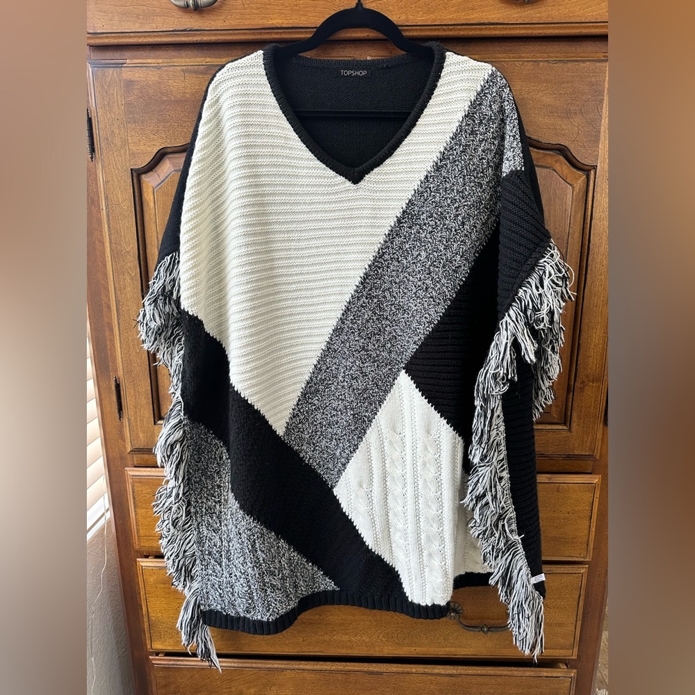 TOPSHOP Nordstrom Sweater poncho